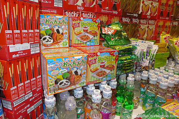 MegaCon Japanese snacks